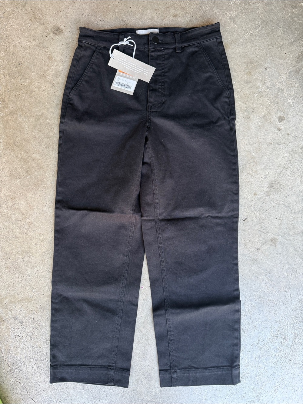 Everlane Straight-Leg Crop Black Pant
